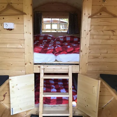 Schlaffass - Schlafen Im Holzfass 2* Tattendorf