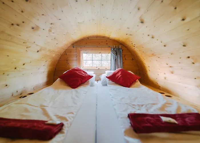 Schlaffass - Schlafen Im Holzfass Tattendorf