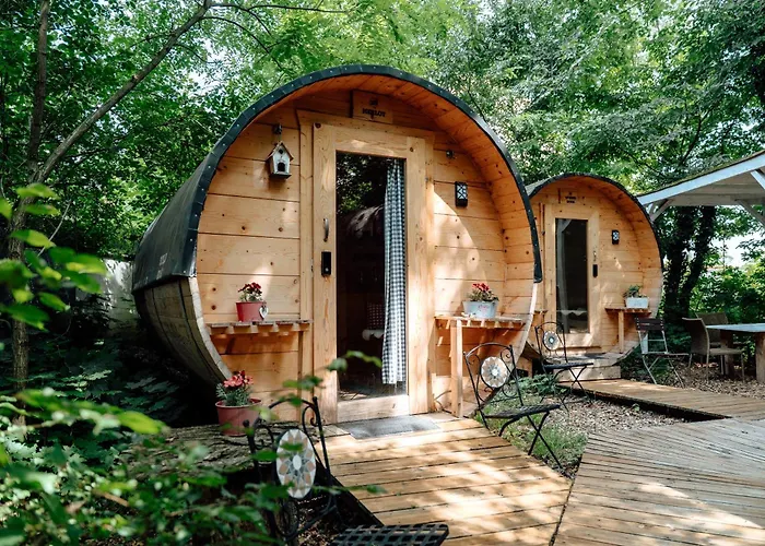 פארק נופש Schlaffass - Schlafen Im Holzfass