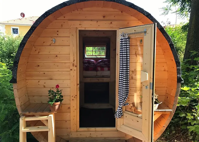 פארק נופש Schlaffass - Schlafen Im Holzfass